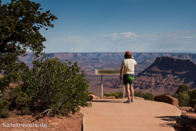 Needles Overlook Trail