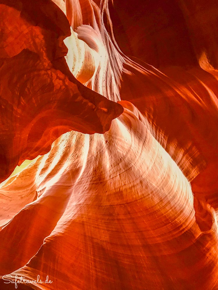 Upper Antelope Canyon - glühender Sandstein