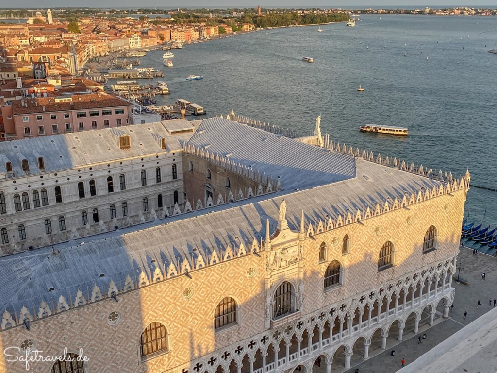 Dogenpalast von oben - Venedig