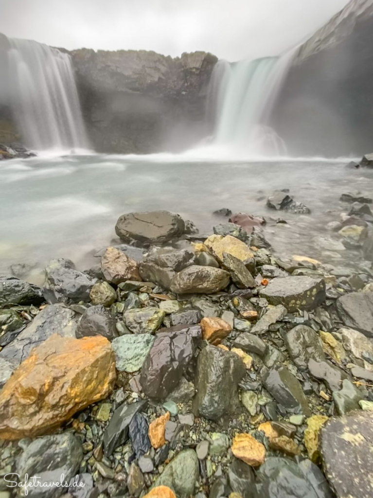 Skutafoss in island - Winterwanderung